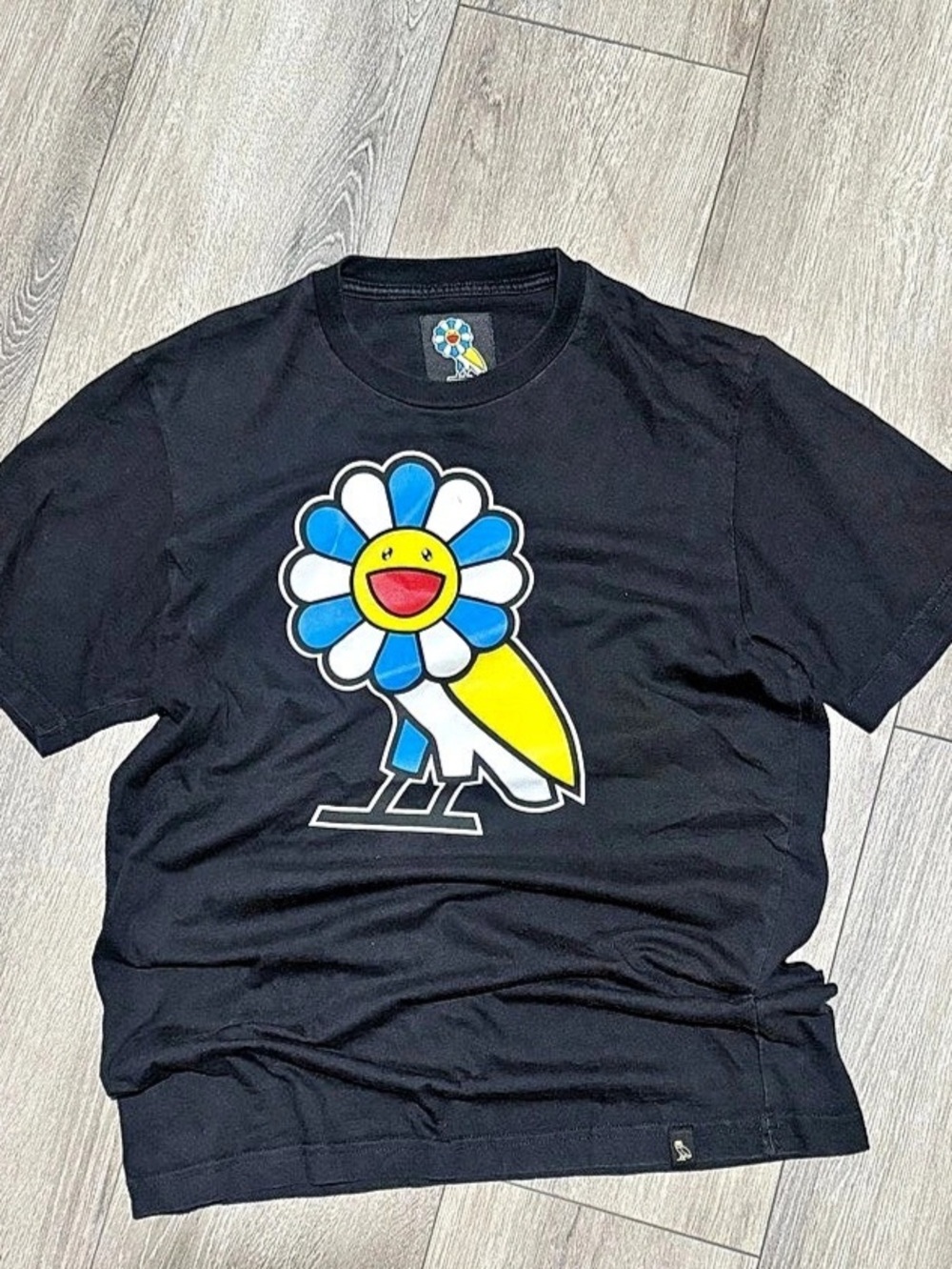 October's Very Own Murakami Graphic Short Sleeve Tee Size Medium